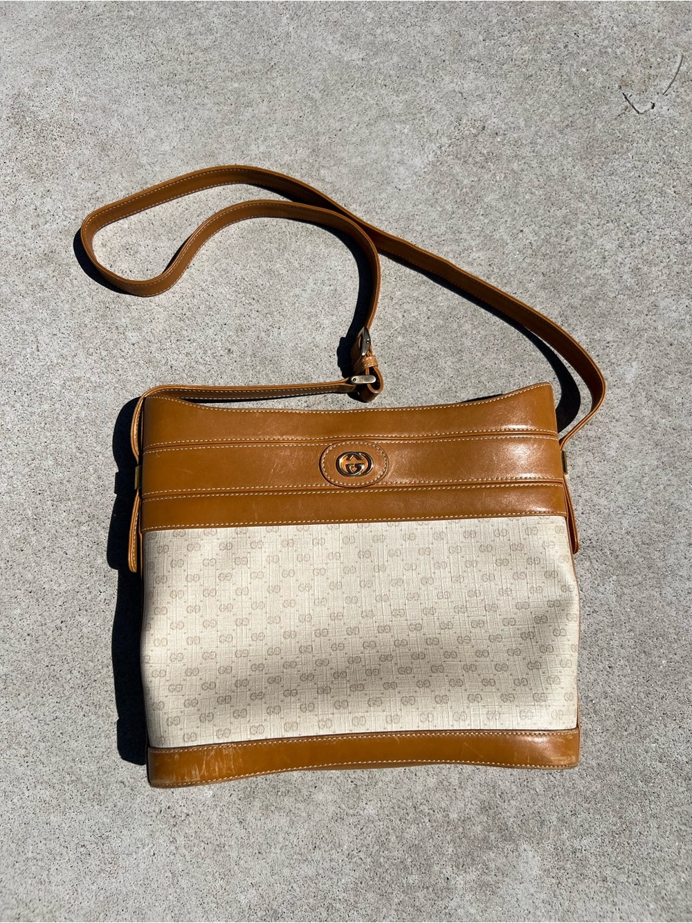 Vintage Gucci Beige Monogram & Tan Leather Crossbody Shoulder Bag